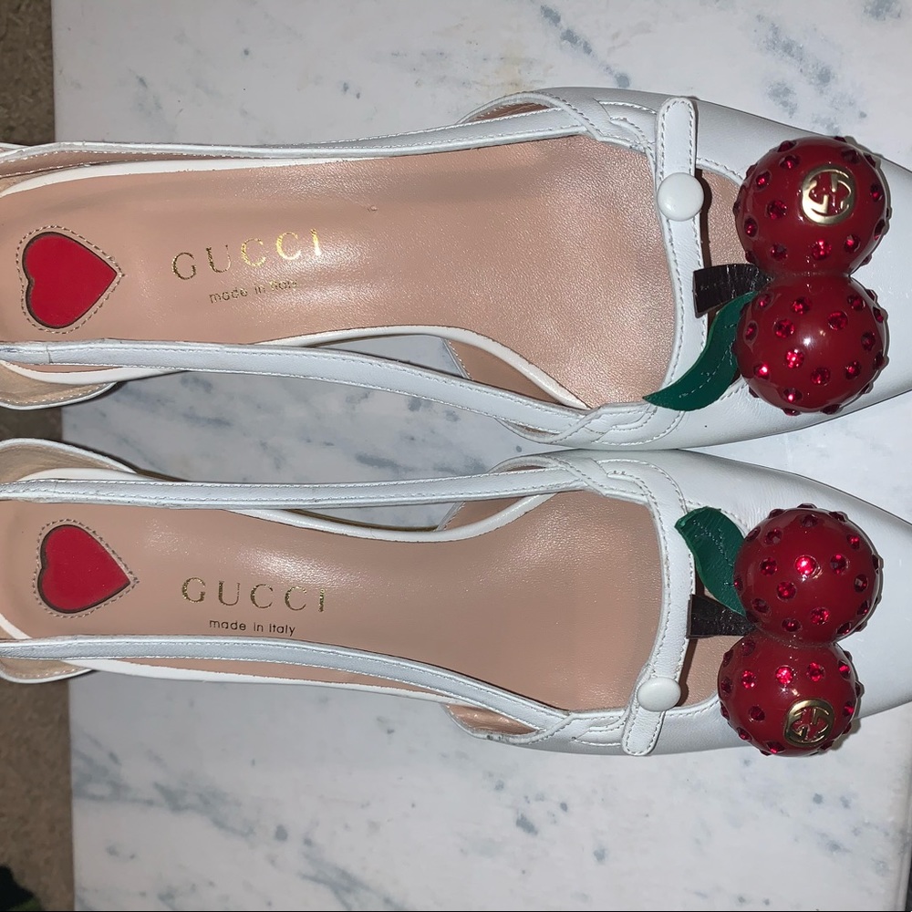 Gucci Crystal Cherry Pumps 🍒